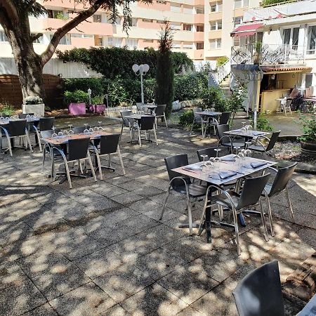 Hotel Le Coin Fleuri Digne-les-Bains Esterno foto