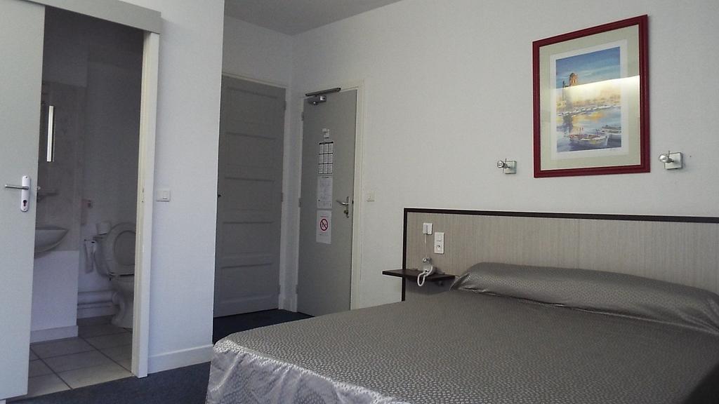 Hotel Le Coin Fleuri Digne-les-Bains Camera foto
